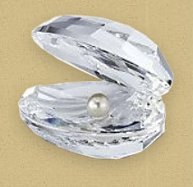 Swarovski Crystal Shell With Pearl seashell decor underwater bedroom decor.   Exotic Shell! Faceted clear crystal open clam Shell with crystal pearl.